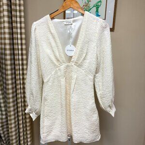 beautiful Cream Applique Mini Dress